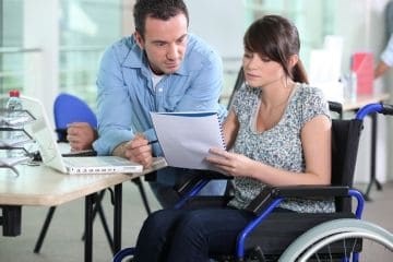 Можно ли заключить срочный трудовой договор с инвалидом?